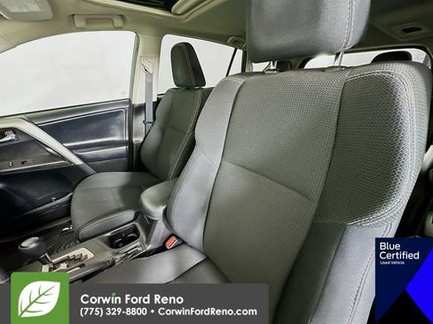 Used 2018 Toyota RAV4 XLE AWD/4WD image 22