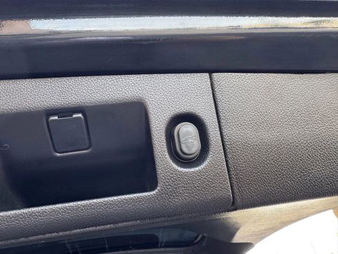 Used 2020 GMC Yukon SLT image 22