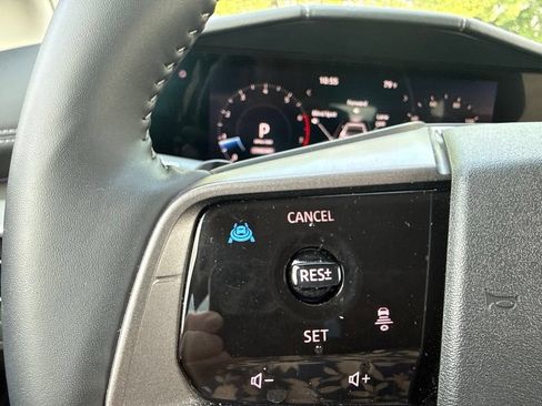 Used 2025 Nissan Murano SL AWD/4WD image 26