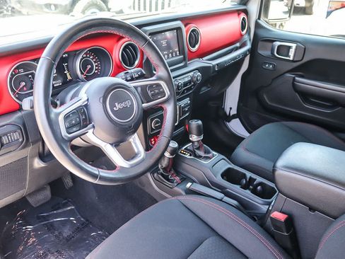 Used 2021 Jeep Wrangler Unlimited Rubicon w/ Steel Bumper Group AWD/4WD image 23