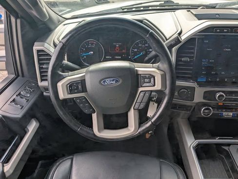 Used 2022 Ford F350 Lariat image 17