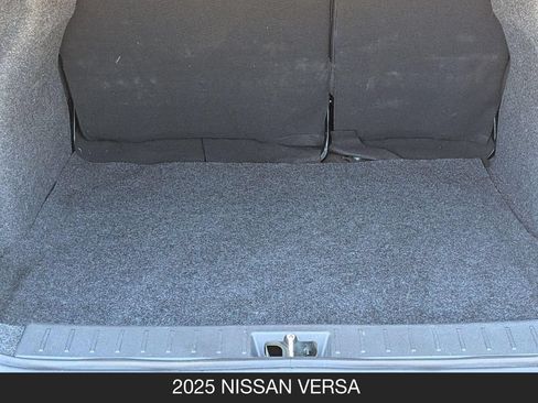 Used 2025 Nissan Versa SV FWD image 23
