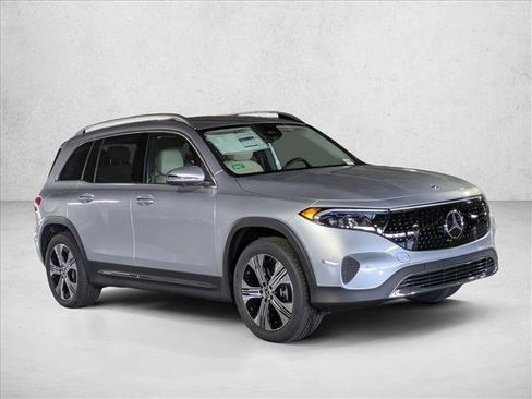 New 2025 Mercedes-Benz EQB 300 4MATIC image 7