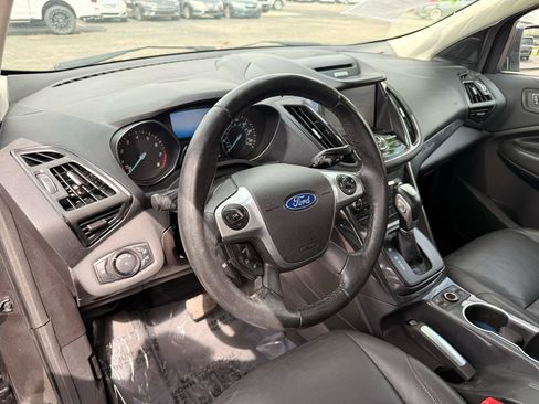 Used 2015 Ford Escape Titanium image 10
