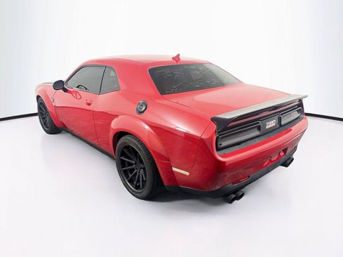 Used 2015 Dodge Challenger R/T Scat Pack w/ Leather Interior Group RWD image 3