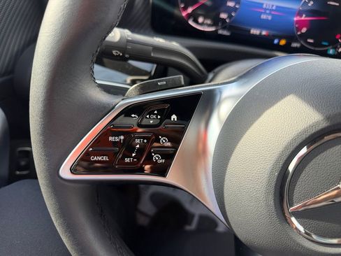 Certified 2025 Mercedes-Benz CLA 250 image 21