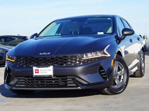 Used 2022 Kia K5 LXS image 3