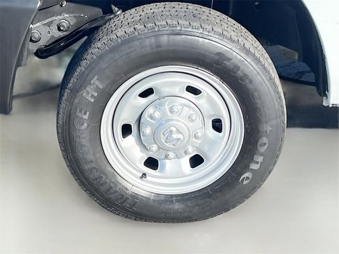 Used 2024 RAM 2500 Tradesman w/ Protection Group image 28