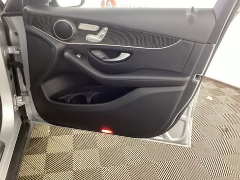 Used 2016 Mercedes-Benz GLC 300 4MATIC image 20