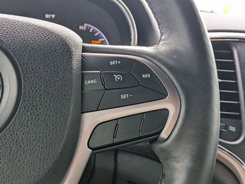 Used 2018 Jeep Grand Cherokee Altitude image 30
