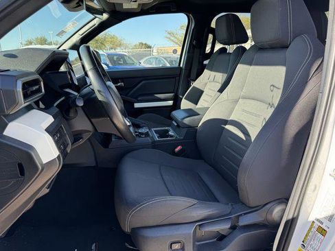 Certified 2024 Toyota Tacoma TRD Off-Road image 26