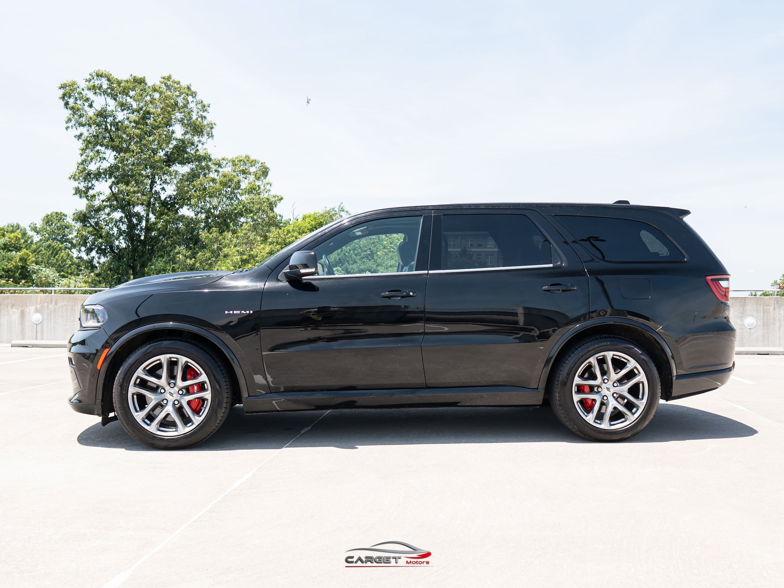 Used 2022 Dodge Durango R/T w/ Tow 'N Go Package AWD/4WD image 4