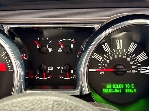 Used 2008 Ford Mustang Premium image 11