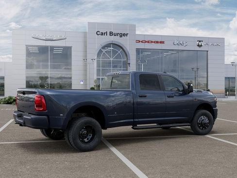 New 2026 RAM 3500 Big Horn AWD/4WD image 4