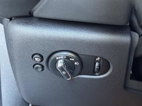 Certified 2024 MINI Cooper S image 29