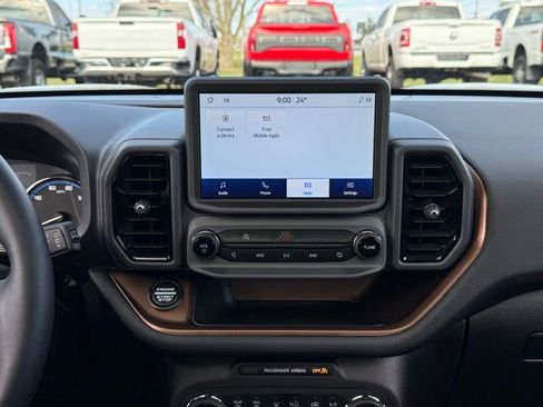 Used 2024 Ford Bronco Sport Outer Banks w/ Tech Package image 27