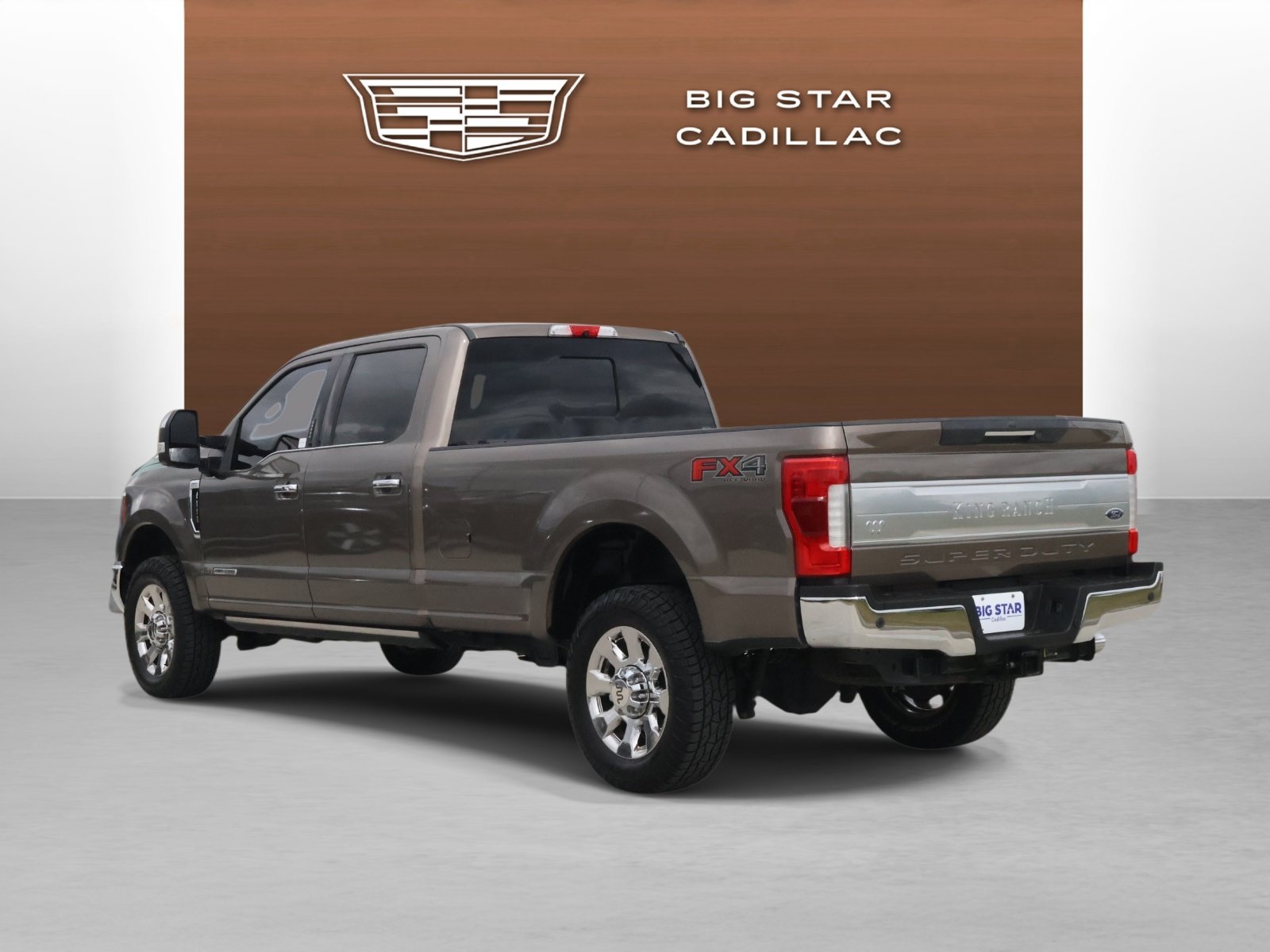 Used 2019 Ford F350 King Ranch w/ King Ranch Ultimate Package AWD/4WD image 3