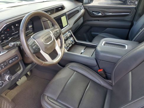 Used 2022 GMC Yukon Denali AWD/4WD image 21