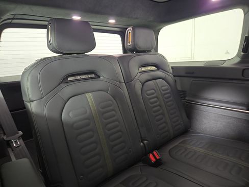 Used 2024 Rivian R1S Adventure AWD/4WD image 25