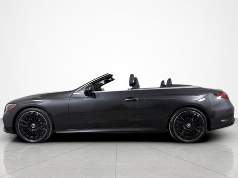 Used 2026 Mercedes-Benz CLE 300 4MATIC Cabriolet image 2