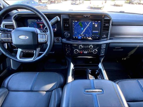 Used 2026 Ford F250 Platinum AWD/4WD image 19