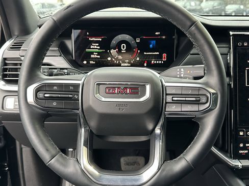 Used 2024 GMC Acadia Elevation image 6