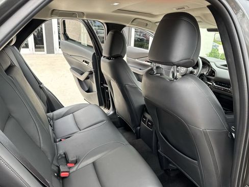 Used 2025 MAZDA CX-30 AWD 2.5 S w/ Preferred Package image 33