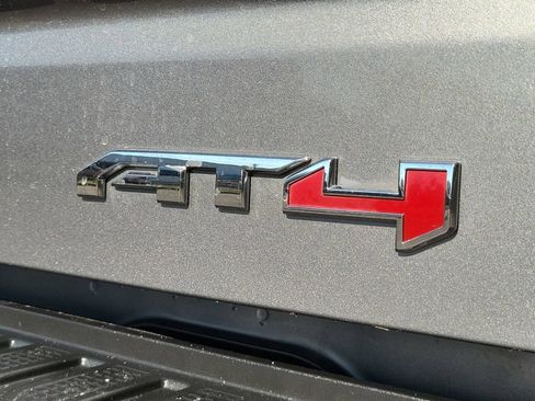 Used 2021 GMC Sierra 1500 AT4 w/ Technology Package image 8