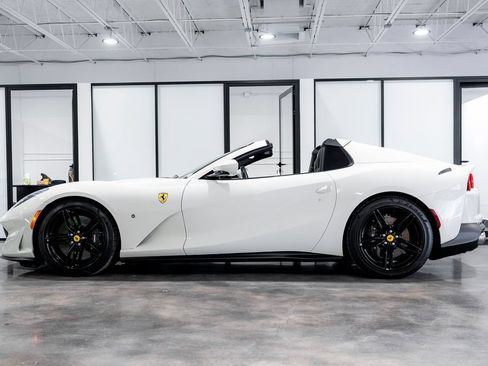 Used 2023 Ferrari 812 GTS RWD image 74