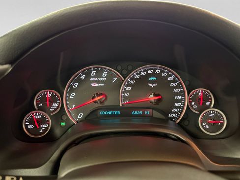 Used 2007 Chevrolet Corvette Z06 w/ Preferred Equipment Group RWD image 20
