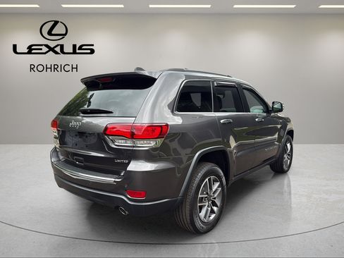 Used 2020 Jeep Grand Cherokee Limited w/ Premium Lighting Group AWD/4WD image 6