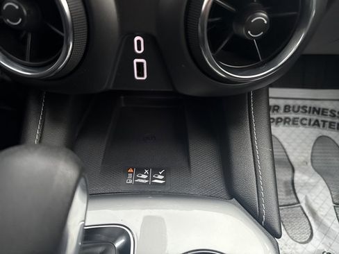 Used 2023 Chevrolet Blazer LT w/ Convenience Package image 18