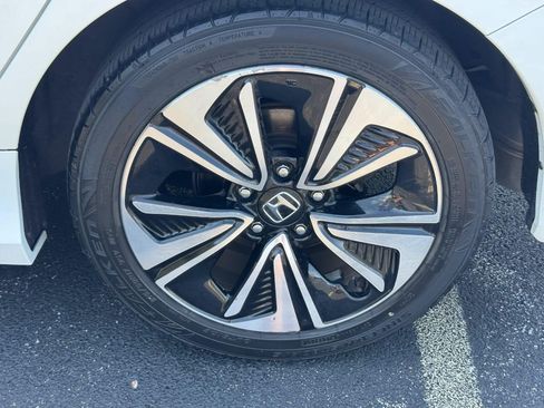 Used 2017 Honda Civic EX-L image 8