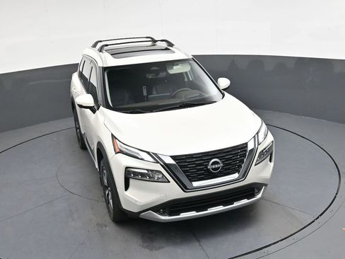 Used 2022 Nissan Rogue Platinum w/ Head-Up Display Package image 29