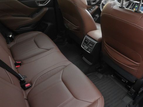 Used 2019 Subaru Forester Touring AWD/4WD image 32
