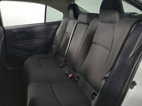 Used 2025 Toyota Corolla LE image 21