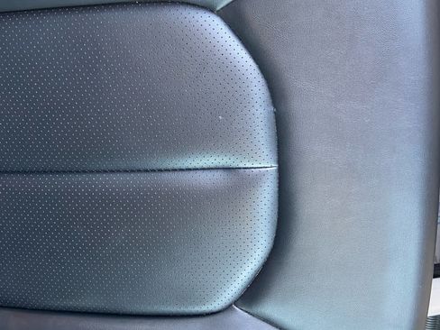 Used 2024 Chrysler Pacifica Touring-L FWD image 39
