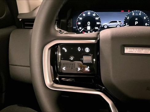 Certified 2025 Land Rover Discovery Sport S AWD/4WD image 20