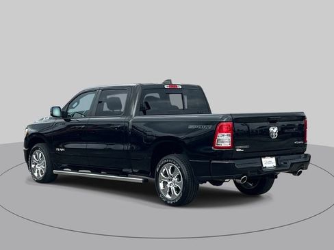 Used 2023 RAM 1500 4x4 Crew Cab image 6