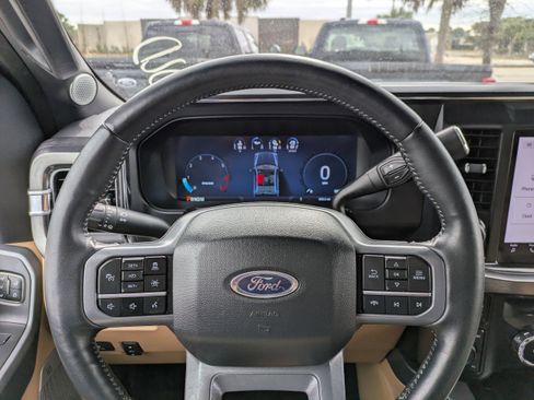 Used 2024 Ford F350 Lariat w/ Lariat Ultimate Package image 23