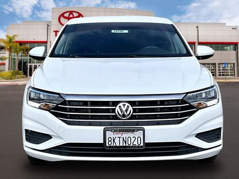 Used 2019 Volkswagen Jetta S image 3