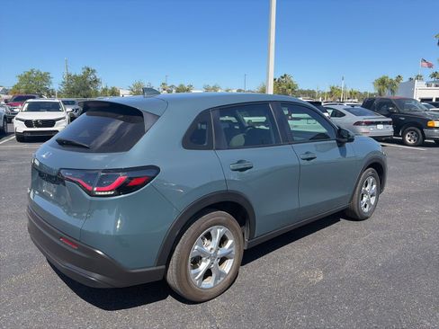 Used 2025 Honda HR-V LX image 7
