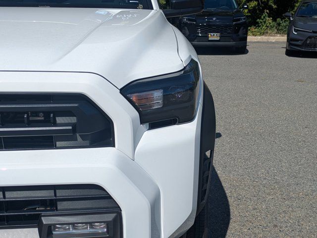 New 2026 Toyota 4Runner SR5 AWD/4WD image 10