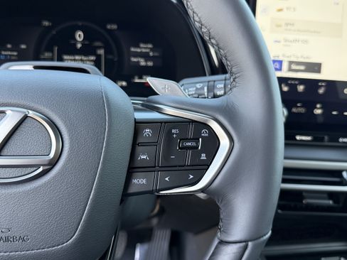 New 2026 Lexus RX 350h AWD/4WD image 24