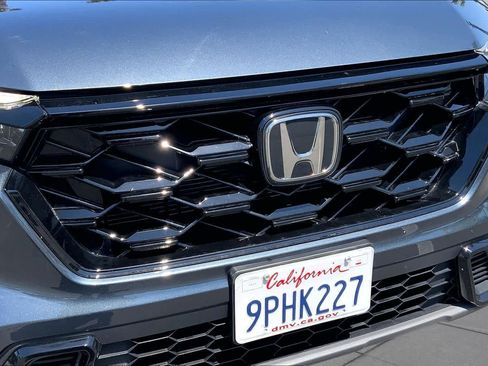 Used 2025 Honda CR-V Sport image 29