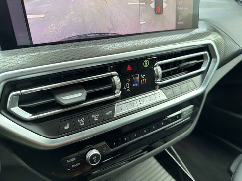 Used 2024 BMW X3 sDrive30i w/ Premium Package w/ZPA RWD image 44