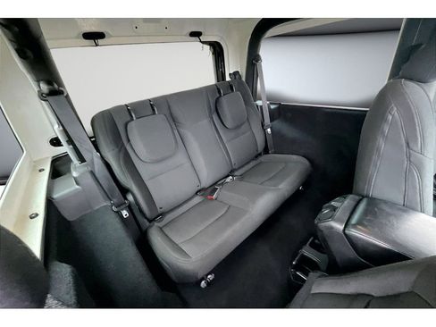 Used 2019 Jeep Wrangler Sport image 23