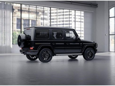 Certified 2021 Mercedes-Benz G 550 w/ AMG Line image 18