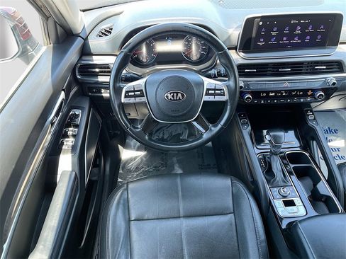 Used 2022 Kia Telluride EX w/ Towing Package image 23