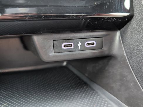 Used 2020 Volkswagen Jetta R-Line w/ R-Line Cold Weather Package image 28